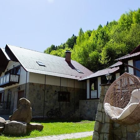Вилла Kamyanka Яремча Экстерьер фото